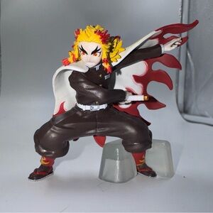 Demon Slayer Kyojuro Rengoku Flame Hashira figure Tamashii Great Posing